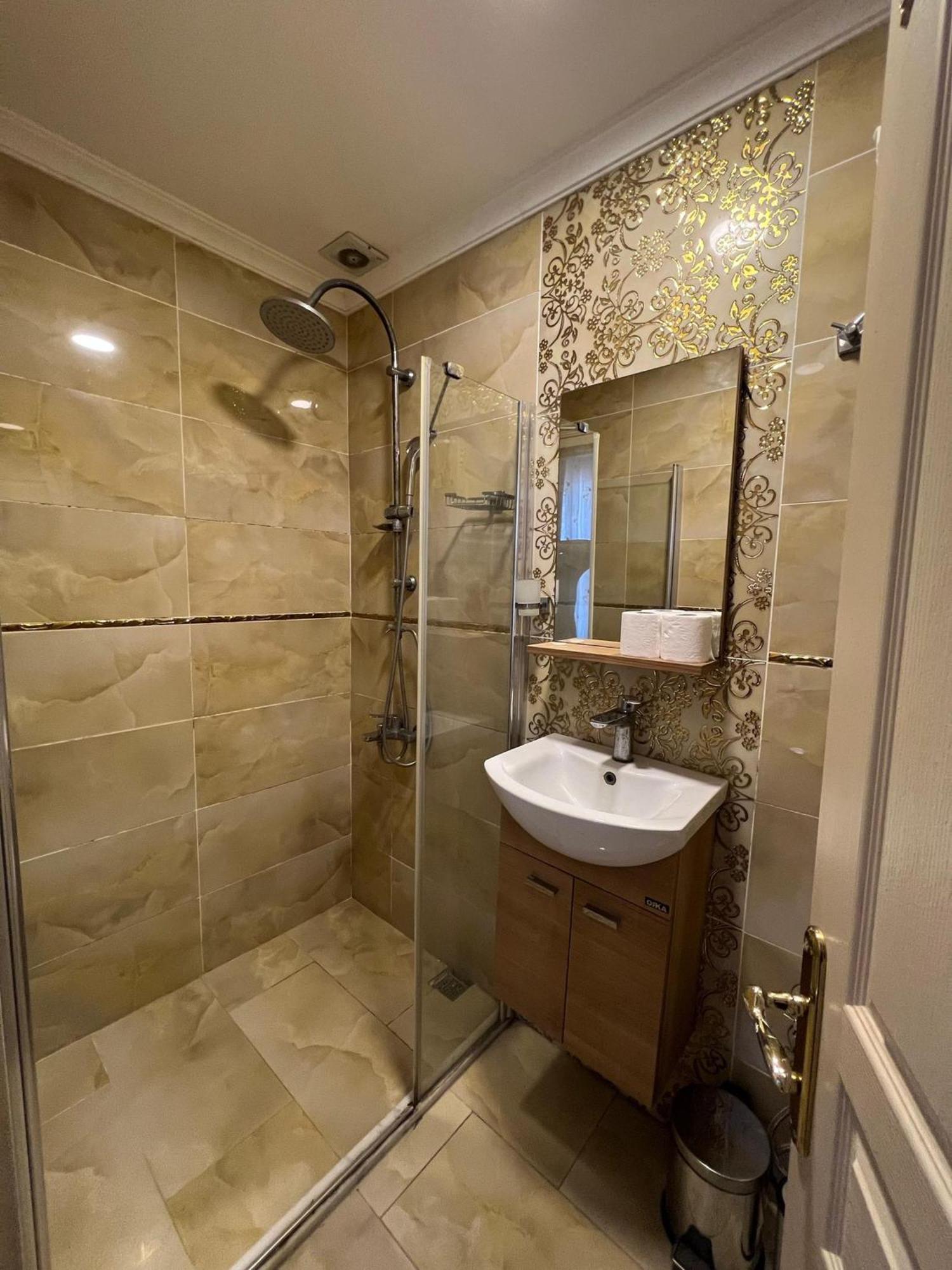 Mihri Hatun Suit Otel Provincia di Provincia di Istanbul Esterno foto